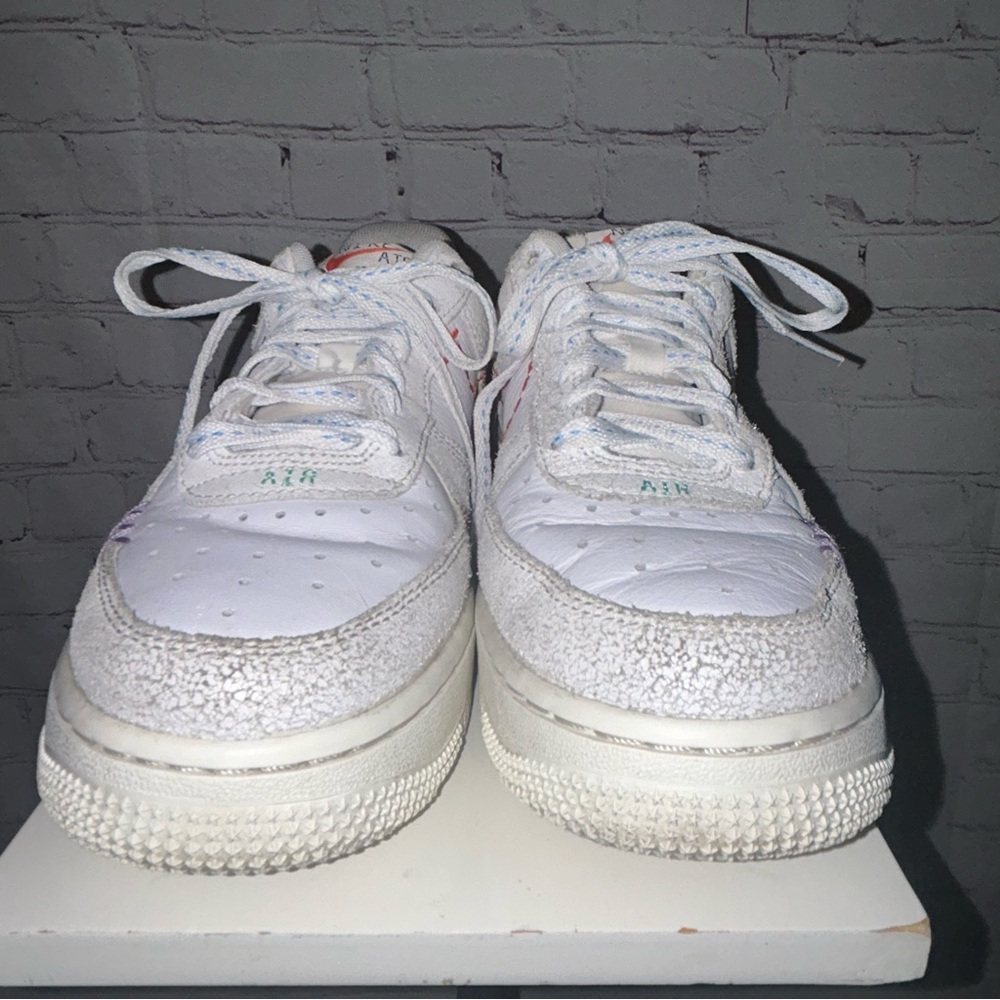 NIKE AIR FORCE 1 LOW 07 SE Stitched Sneakers Women’s Size 7 - Picture 6 of 10
